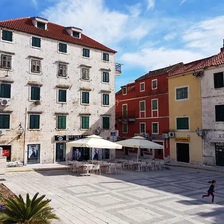 Square Lejlighed